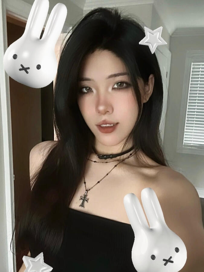 Maggie | Dance + Drawing Instructor